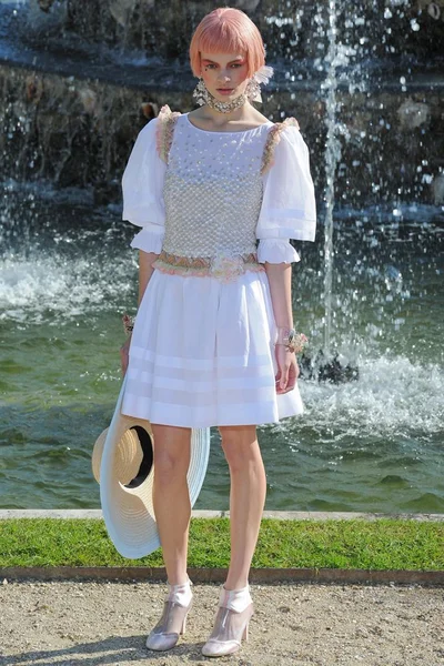 Look 61